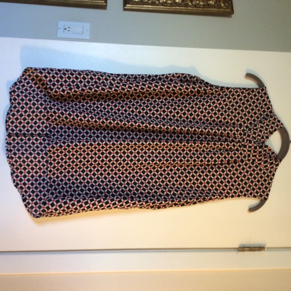 Classic Dressy Tank - Picture 2 of 6